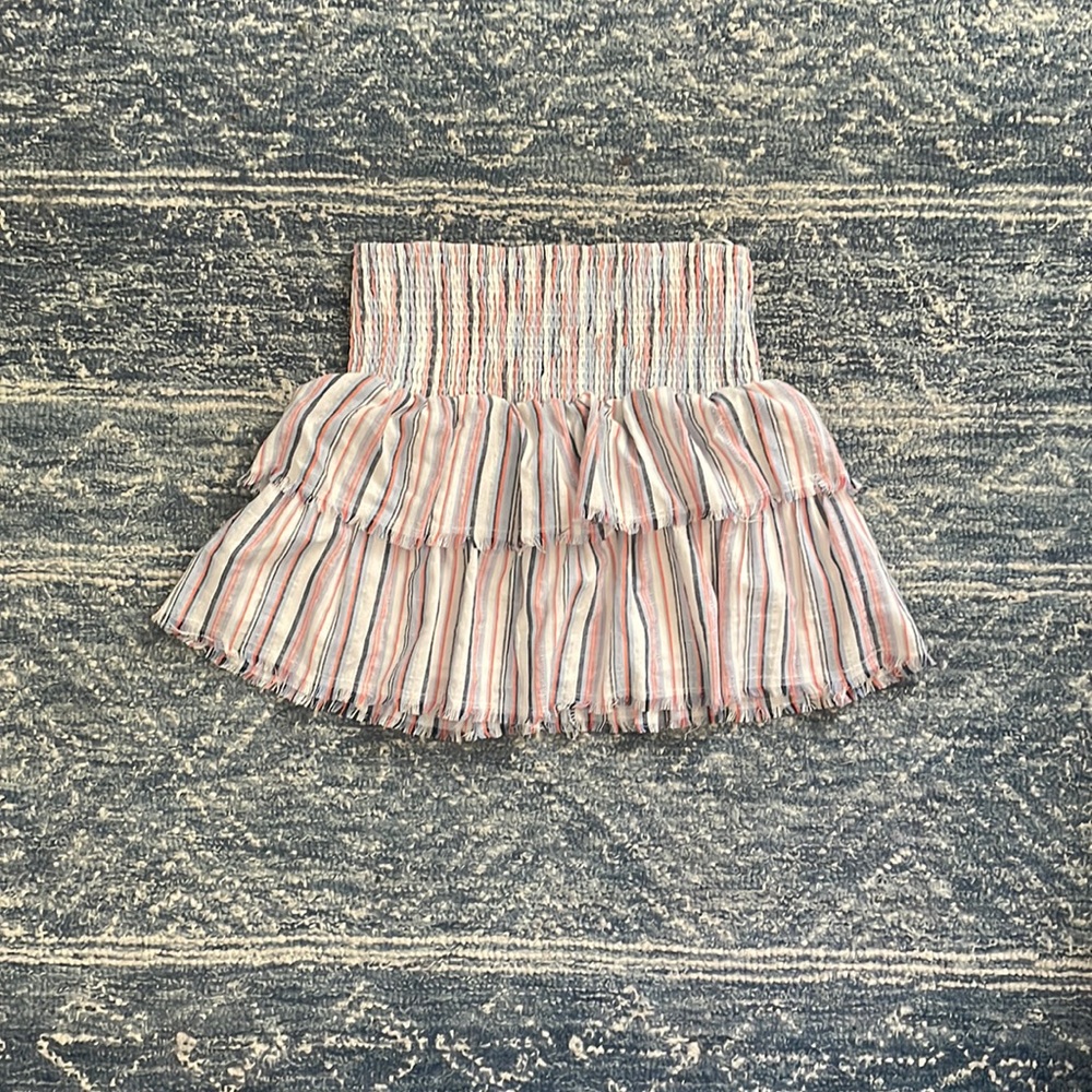 NEVER WORN Ruffle Skirt